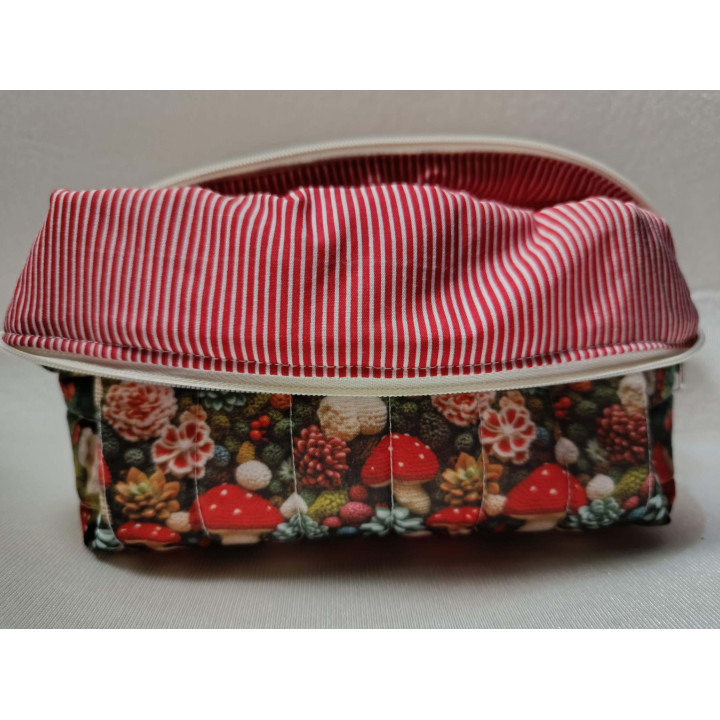 Neceser Mediano de Setas Tejidas | Interior Rayas Rojas y Original